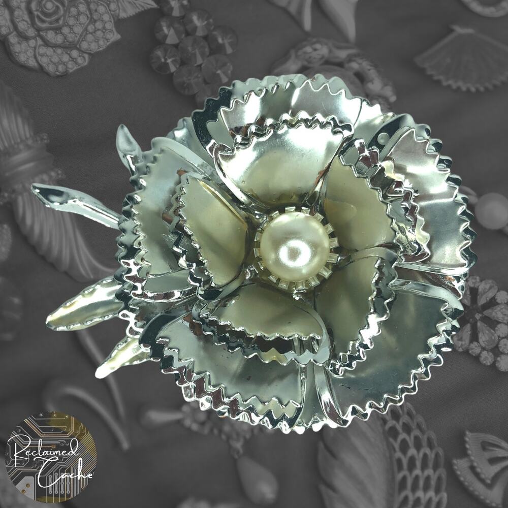 Silver Layered Flower Brooch